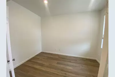 2910 Seahorse Manor Drive, League City, TX 77573 - Photo 5