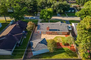 10715 Wickersham Ln, Houston, TX 77042 - Photo 25