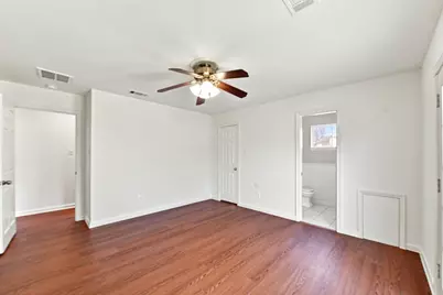 10715 Wickersham Lane, Houston, TX 77042 - Photo 21