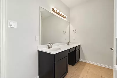 2209 Maple Point Drive N, Conroe, TX 77301 - Photo 17