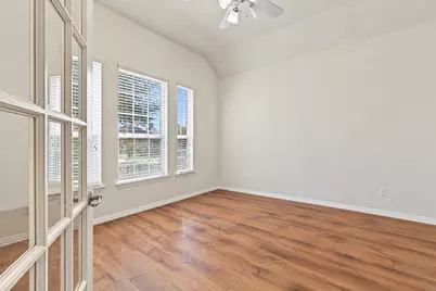 2209 Maple Point Drive N, Conroe, TX 77301 - Photo 7