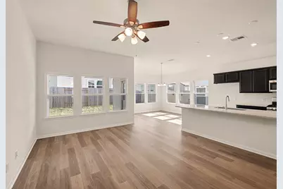 11028 Ondrea, Willis, TX 77318 - Photo 5
