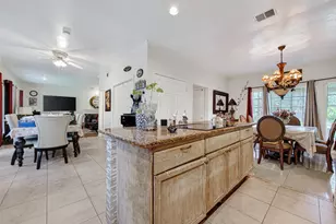 14810 El Tesoro Dr, Houston, TX 77083 - Photo 11