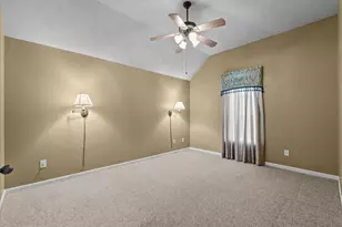 3902 Basil Ct, Pearland, TX 77584 - Photo 31