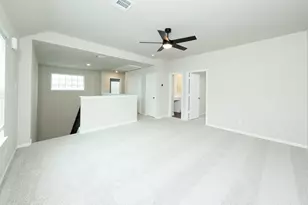 15638 Agave Vly Trl, Houston, TX 77090 - Photo 19