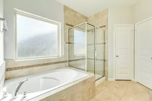 702 Shadow Bend, Richwood, TX 77531 - Photo 9