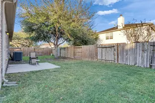 218 Silverbrook Ln, Dickinson, TX 77539 - Photo 33