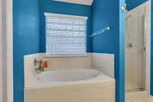 218 Silverbrook Ln, Dickinson, TX 77539 - Photo 21