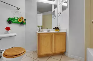 218 Silverbrook Ln, Dickinson, TX 77539 - Photo 25