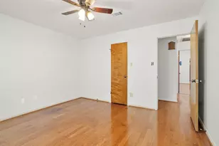 10 Brewster St, Conroe, TX 77301 - Photo 21