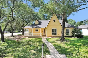 10 Brewster St, Conroe, TX 77301 - Photo 33