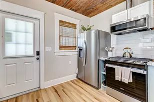 1602 40th St, Galveston, TX 77550 - Photo 13