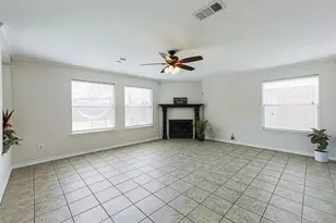 17106 Summer Hollow Dr, Sugar Land, TX 77498 - Photo 13