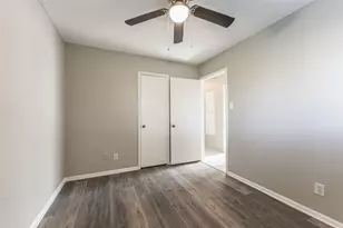 7015 Pine Vista Ln, Houston, TX 77092 - Photo 19
