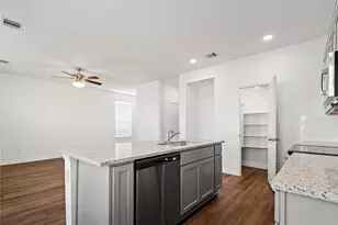 826 Stoney Pt Ln, Dayton, TX 77535 - Photo 17