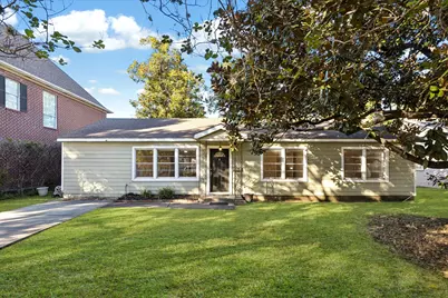 5122 Locust Street, Bellaire, TX 77401 - Photo 1