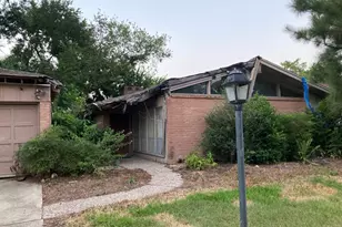10310 Metronome Dr, Houston, TX 77043 - Photo 3