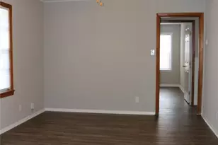 710 W 7th St, Freeport, TX 77541 - Photo 17