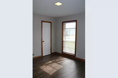 710 W 7th Street, Freeport, TX 77541 - Photo 9