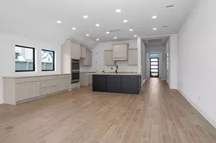 633 Drilling Dr, League City, TX 77573 - Photo 7
