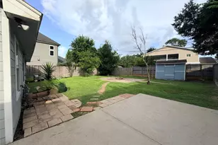 1631 Chantilly Ln, Houston, TX 77018 - Photo 19