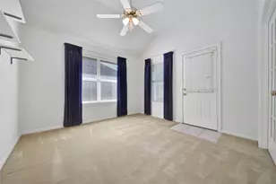 21744 York Timbers Dr, Kingwood, TX 77339 - Photo 17