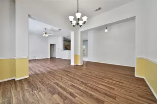 21744 York Timbers Dr, Kingwood, TX 77339 - Photo 5