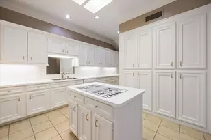 3030 Eastside St, Houston, TX 77098 - Photo 11