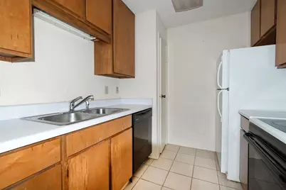 7900 N Stadium Drive #22, Houston, TX 77030 - Photo 5