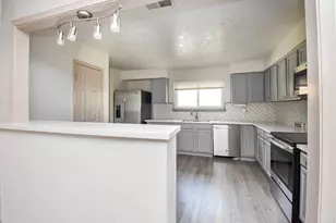 13430 Piney Oaks Dr, Houston, TX 77065 - Photo 11