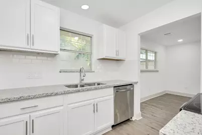1501 Maiden Lane, Richmond, TX 77469 - Photo 11