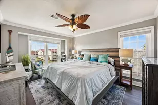 7000 Seawall Blvd, Galveston, TX 77551 - Photo 17