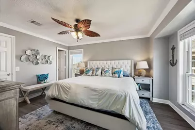 7000 Seawall Boulevard #431, Galveston, TX 77551 - Photo 15