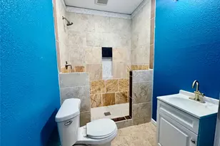 1839 Rd 5502, Cleveland, TX 77327 - Photo 17