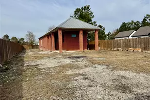 1839 Rd 5502, Cleveland, TX 77327 - Photo 3