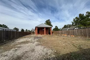 1839 Rd 5502, Cleveland, TX 77327 - Photo 25