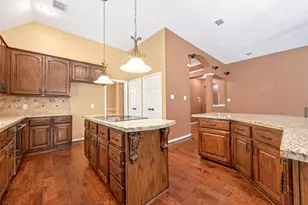 7 Windridge Pl, The Woodlands, TX 77381 - Photo 27