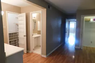 472 N Post Oak Ln, Houston, TX 77024 - Photo 47