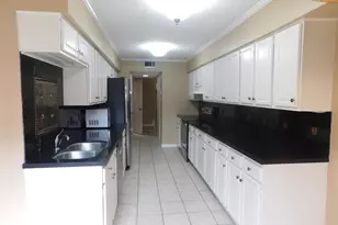 472 N Post Oak Ln, Houston, TX 77024 - Photo 13