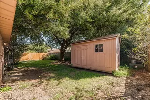 7714 Broken Arrow St, Baytown, TX 77521 - Photo 29