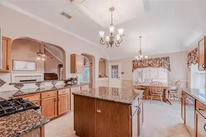 7714 Broken Arrow Street, Baytown, TX 77521 - Photo 13