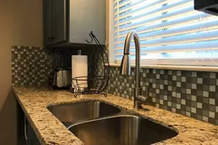 9775 Pine Lake Dr, Houston, TX 77055 - Photo 7