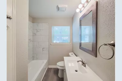 2810 Forest Oaks Boulevard, Houston, TX 77017 - Photo 17