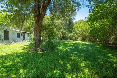 6521 Crockett Street, Hitchcock, TX 77563 - Photo 5