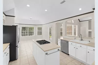 58 N Linton Ridge Circle, The Woodlands, TX 77382 - Photo 7