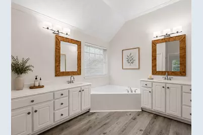 58 N Linton Ridge Circle, The Woodlands, TX 77382 - Photo 15