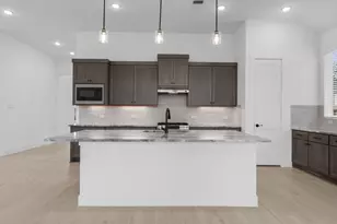 11810 Salty Bnd Dr, Mont Belvieu, TX 77523 - Photo 25