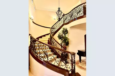 2111 Diamond Spring Drive, Houston, TX 77077 - Photo 9