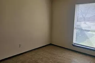 3923 Cedar Gardens Dr, Houston, TX 77082 - Photo 9