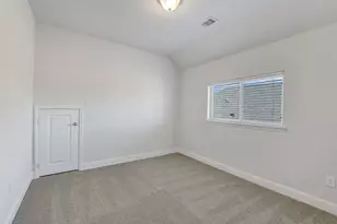 2754 Hidden Hollow Ln, Conroe, TX 77385 - Photo 23